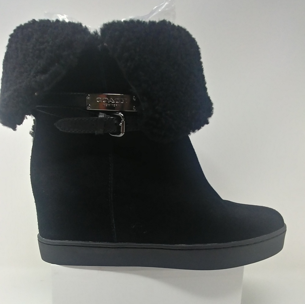 Coach Booties black never used size 9
